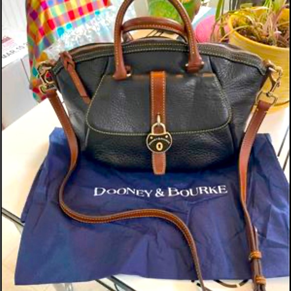 Dooney & Bourke | Bags | Dooney And Bourke Black And Brown Purse With